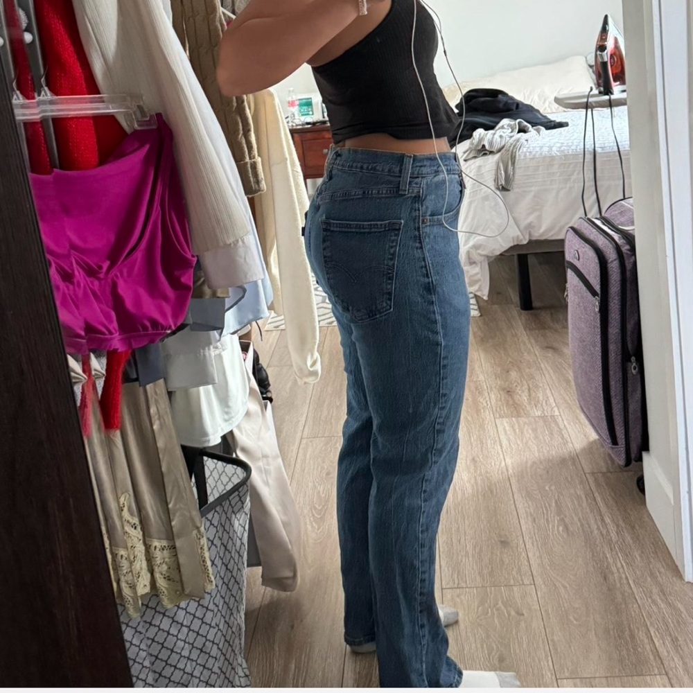 Levi jeans